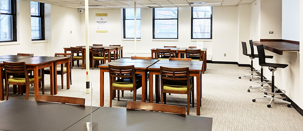 Pleasant room with desks and chairs